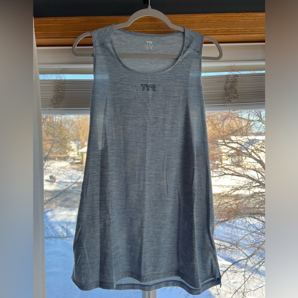 TYR Airtec tank